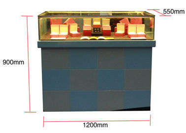 유리 캐비닛과 함께 평평한 포장 플린트 직사각형 모양, 보석 시계 상점 디스플레이