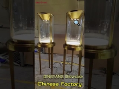 장신구 의 아름다움 과 공예 를 결합 하여 전시 하라